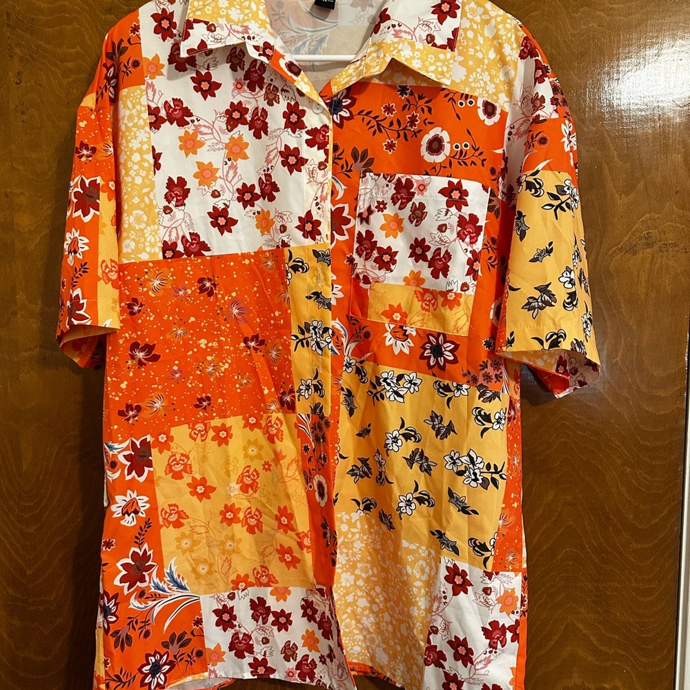SHEIN Women's Floral Patchwork Button Down Shirt - Orange, Red, White